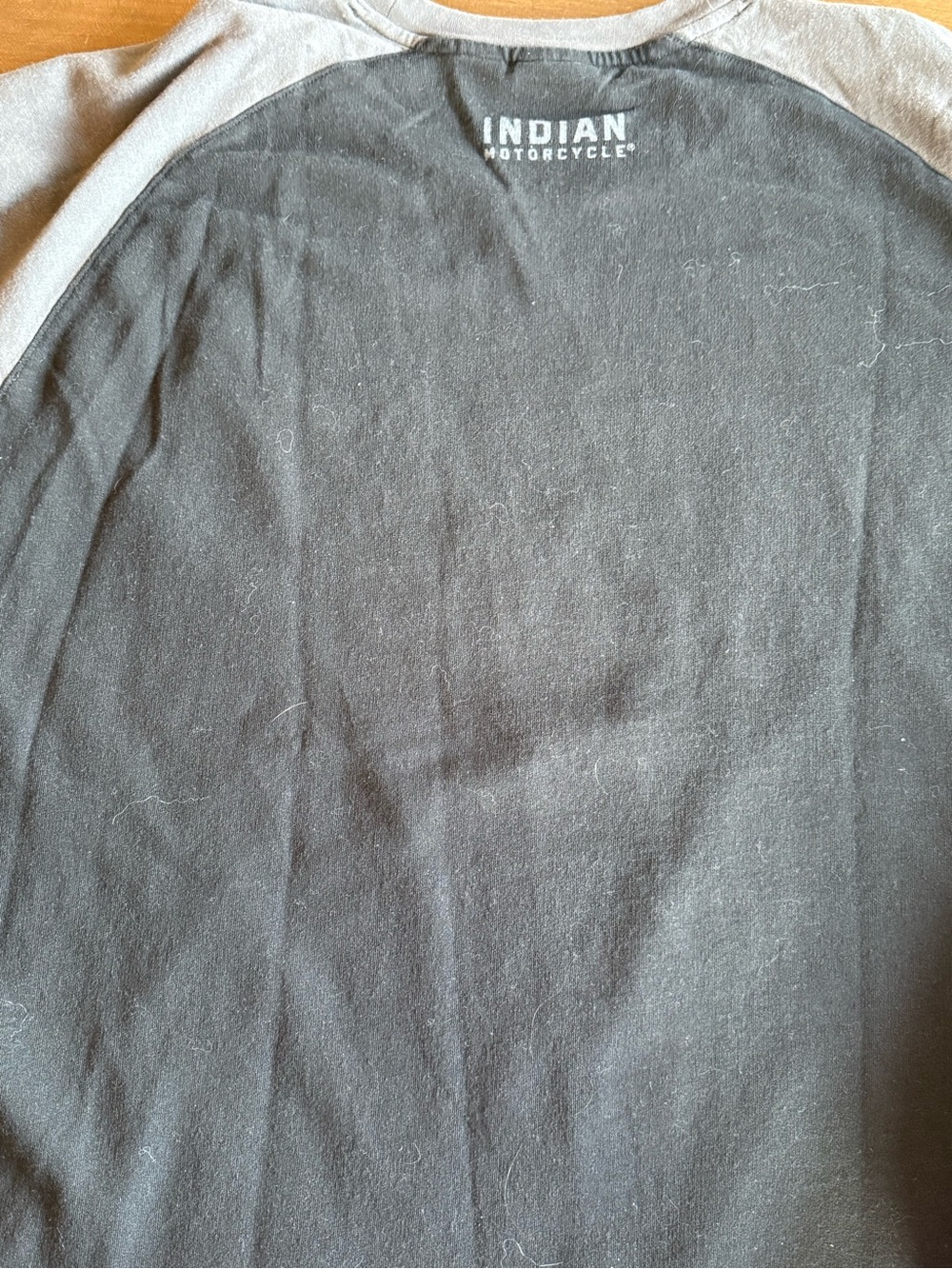 Indian Motorcycle Men's Long Sleeve Raglan Tee - Black & Gray - Picture 4 of 4